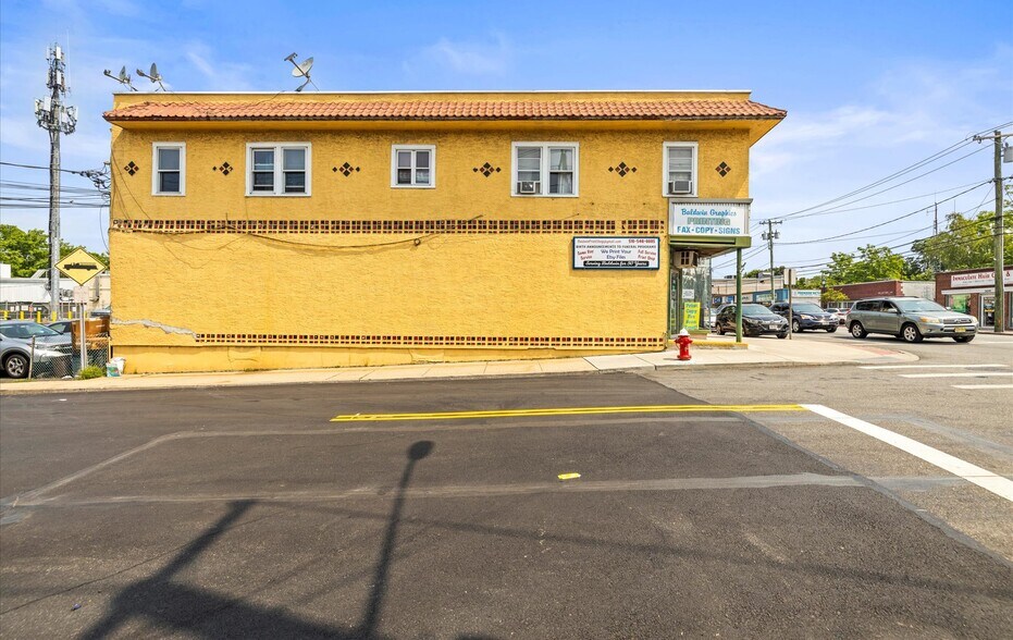 2092-2096 Grand Ave, North Baldwin, NY à vendre - Photo de l’immeuble – Image 3 sur 14