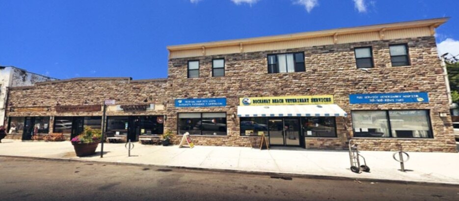 92-02 Rockaway Beach Blvd, Rockaway Beach, NY à vendre - Photo de l’immeuble – Image 2 sur 9