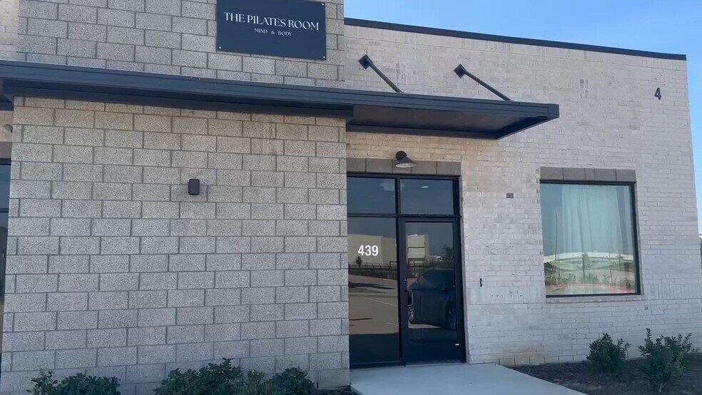30625 Kingsland Blvd, Brookshire, TX à louer - Vidéo sur l’annonce professionnelle – Image 2 sur 16