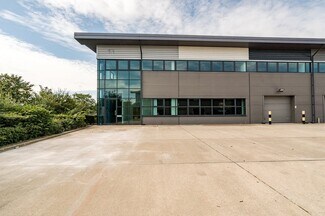 Plus de détails pour Kendal Av, Londres - Industriel/Logistique à louer