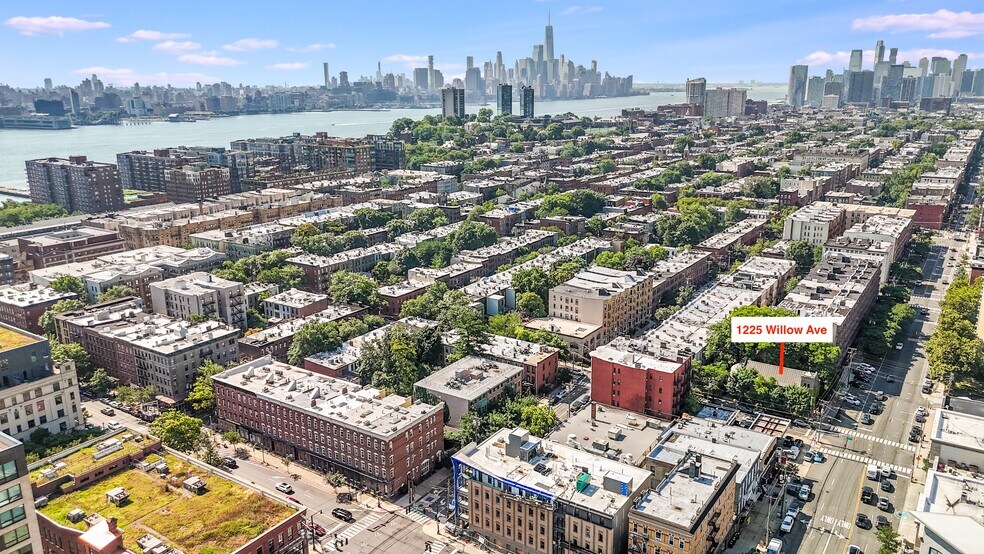 1225 Willow Ave, Hoboken, NJ à louer - Photo de l’immeuble – Image 3 sur 4