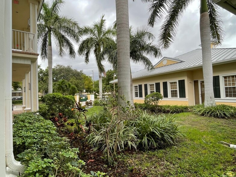 2605 W Atlantic Ave, Delray Beach, FL à louer - Photo de l’immeuble – Image 2 sur 18