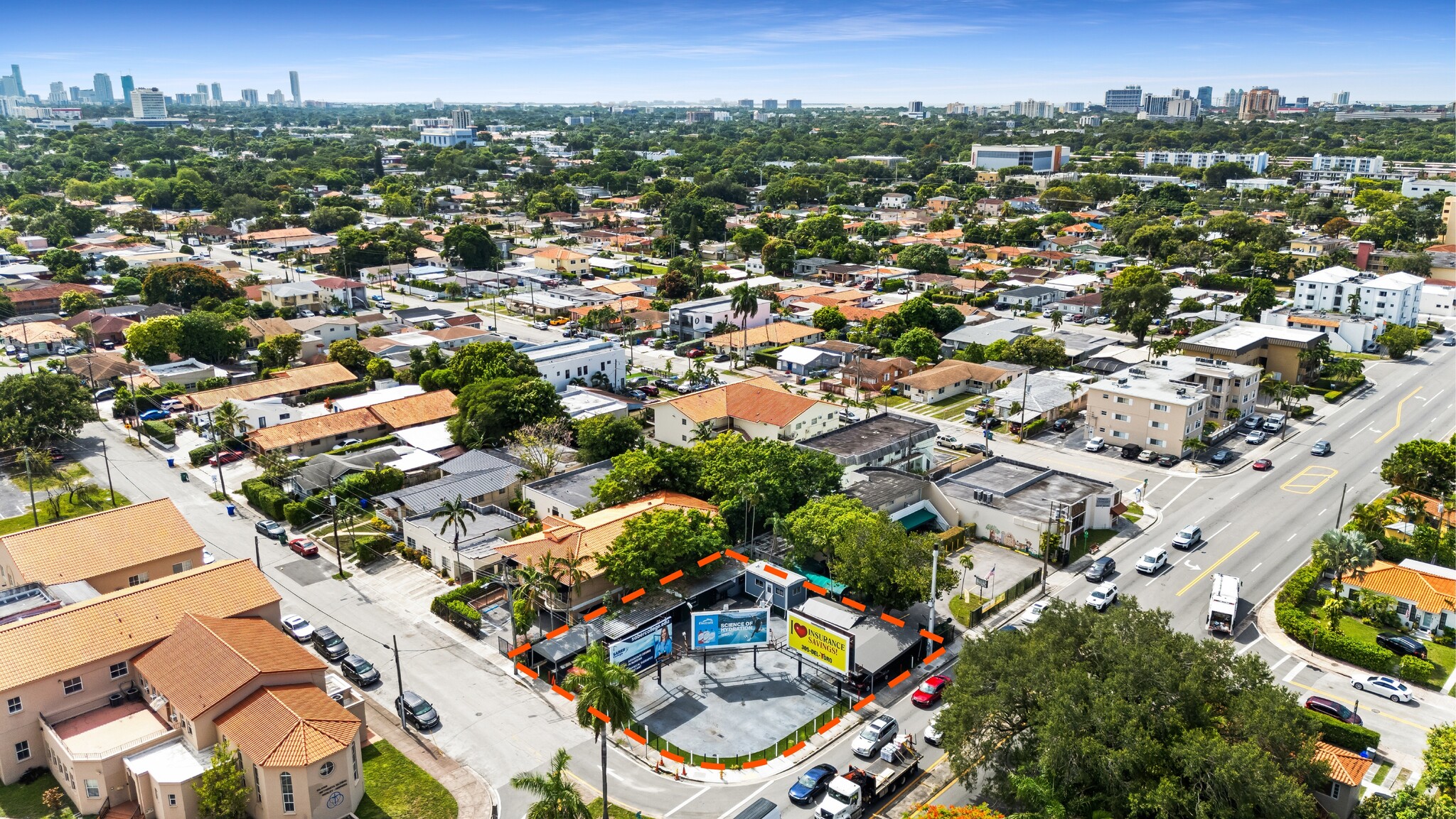 201 SW 37th Ave, Miami, FL à vendre Photo principale– Image 1 sur 10