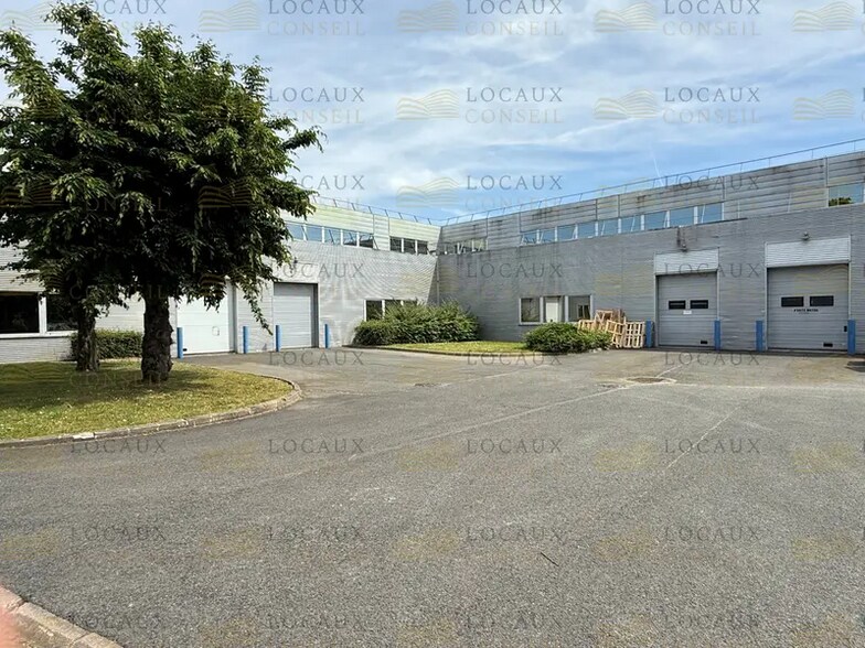 1 Rue Henri Becquerel, 77290 Mitry-Mory, Mitry-Mory à louer - Photo de l’immeuble – Image 2 sur 4