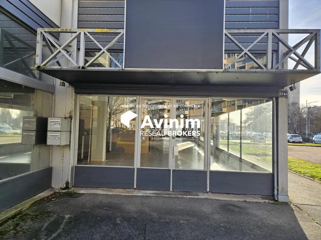 Local commercial dans Mâcon à vendre Photo principale– Image 1 sur 5