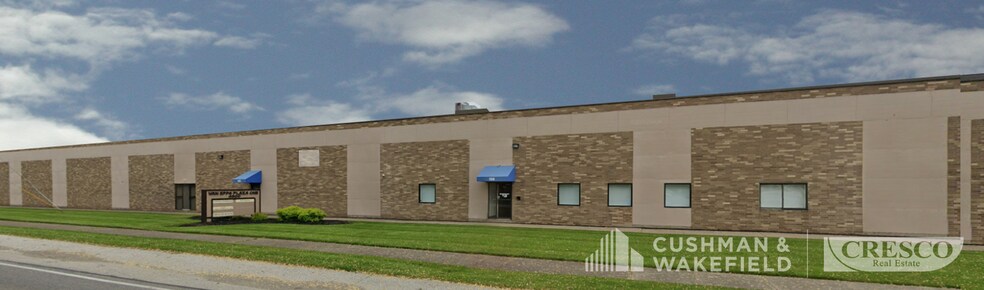 4800 Van Epps Rd, Brooklyn Heights, OH à louer - Photo de l’immeuble – Image 1 sur 4