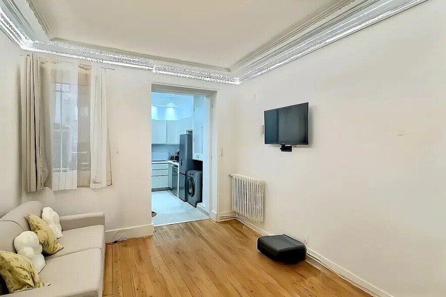 Bureau dans Paris à louer - Photo de l’immeuble – Image 1 sur 7