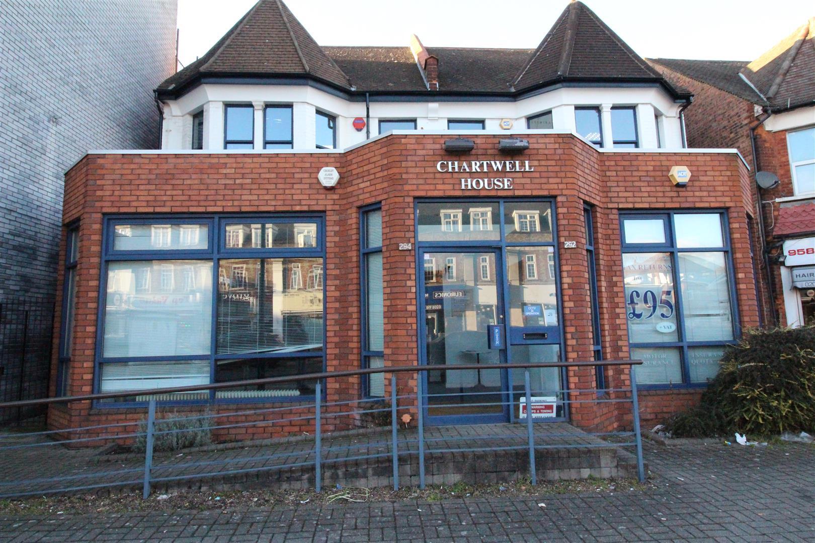 Hale Ln, Edgware à louer Photo de l’immeuble– Image 1 sur 2