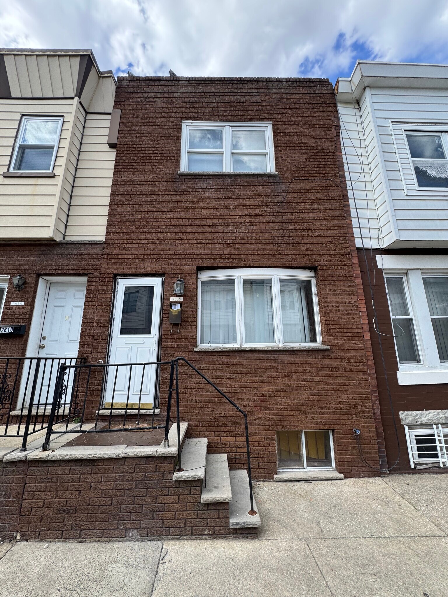 81 Property Rental Portfolio in Philly portefeuille de 2 biens à vendre sur LoopNet.fr Photo de l’immeuble– Image 1 sur 7