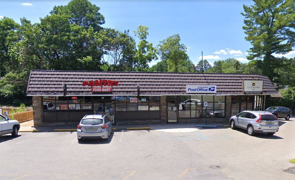 17-21 N Providence Rd, Wallingford, PA à louer Photo principale– Image 1 sur 3