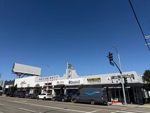 1870-1898 Westwood Blvd, Los Angeles, CA à louer Photo de l’immeuble– Image 2 sur 3