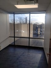 3737 N Meridian St, Indianapolis, IN à louer Photo intérieure– Image 2 sur 8