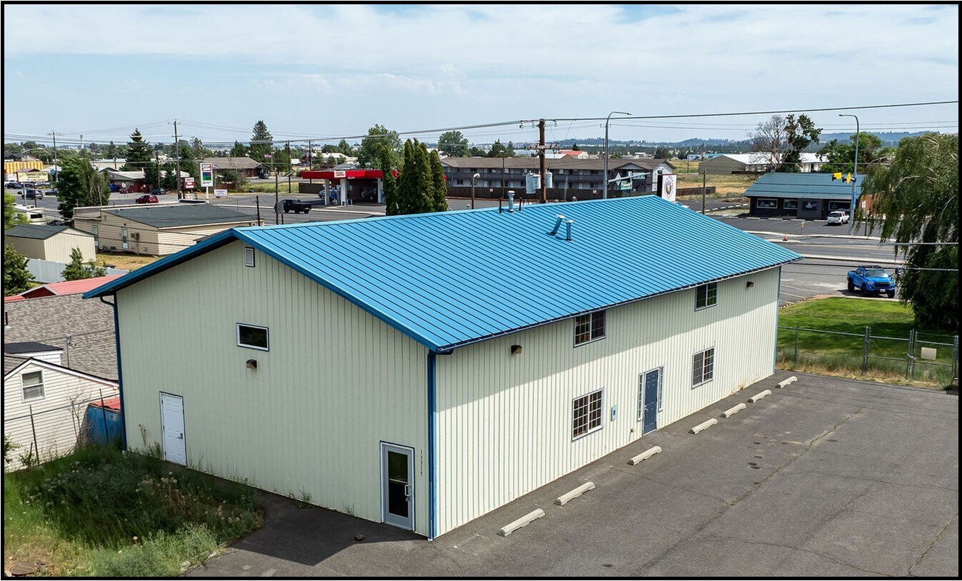 13315 W 13th Ave, Airway Heights, WA à vendre Photo de l’immeuble– Image 1 sur 59