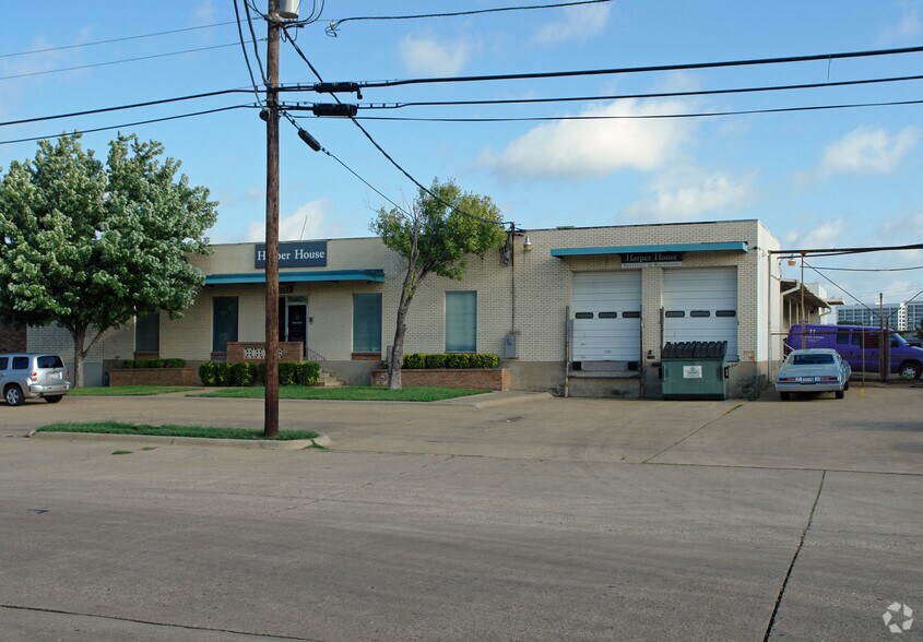 1153 Quaker St, Dallas, TX à vendre - Photo de l’immeuble – Image 3 sur 4