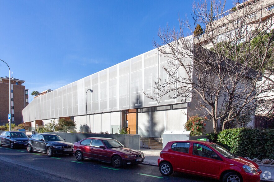 Calle Apolonio Morales, 13, Madrid, Madrid à vendre - Photo principale – Image 1 sur 3