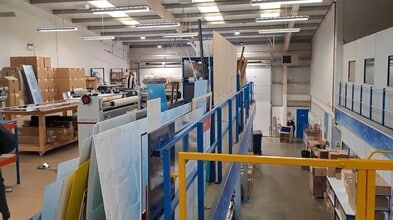 Hearle Way, Hatfield à louer Photo de l’immeuble– Image 2 sur 5