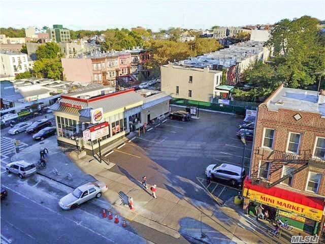 4111 4th Ave, Brooklyn, NY à vendre - Photo de l’immeuble – Image 2 sur 8