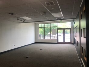 1335 W Elizabeth St, Fort Collins, CO à louer Photo intérieure– Image 2 sur 3