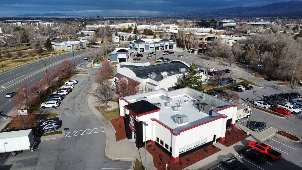 7495 Union Park Ave, Sandy, UT à vendre - Photo de l’immeuble – Image 3 sur 4