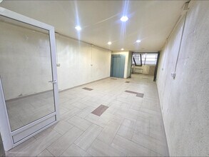 Local commercial dans Sant Celoni, Barcelona à louer Photo intérieure– Image 1 sur 9