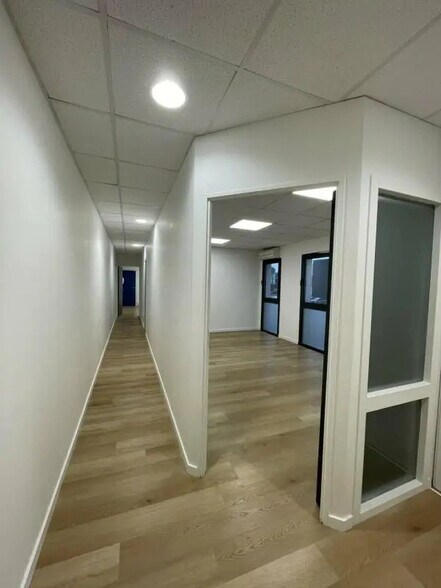 Bureau dans Vannes à louer - Photo intérieure – Image 2 sur 4