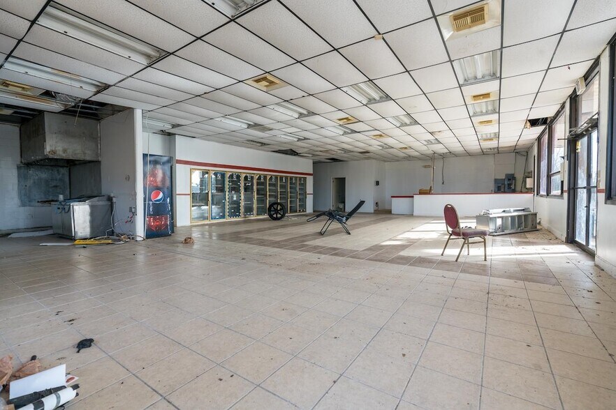 504 3rd Ave, Fenton, LA à vendre - Photo intérieure – Image 3 sur 5
