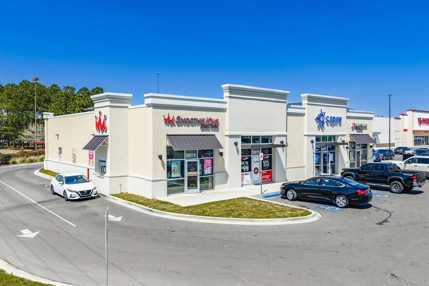 3801 Denny Ave, Pascagoula, MS à vendre - Photo de l’immeuble – Image 2 sur 16