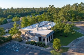 Plus de détails pour 704 Longmire Rd, Conroe, TX - Bureau à vendre