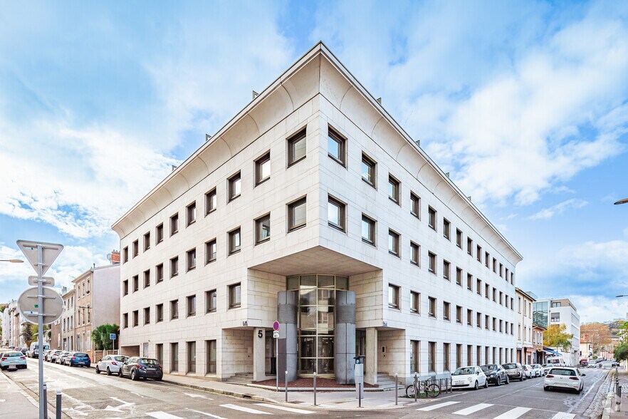 Bureau dans Lyon à louer - Photo principale – Image 1 sur 2