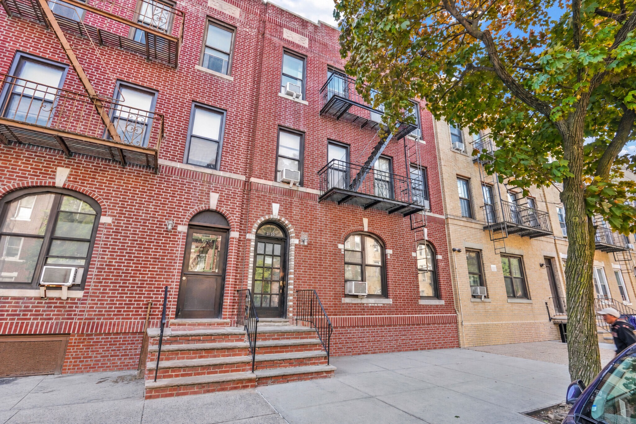 3155 35th St, Long Island City, NY à vendre Photo principale– Image 1 sur 17