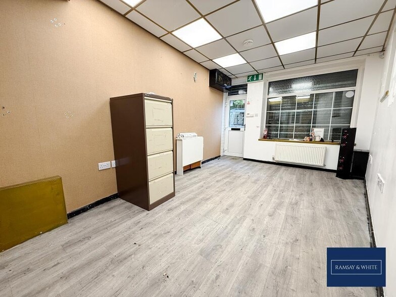34A High St, Merthyr Tydfil à vendre - Photo de l’immeuble – Image 2 sur 10
