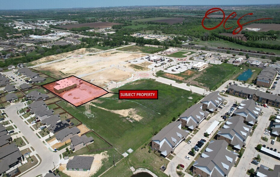 413 Tally Blvd, Justin, TX à vendre - Photo de l’immeuble – Image 3 sur 6