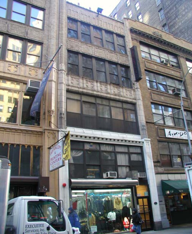56 W 39th St, New York, NY à louer Photo principale– Image 1 sur 2