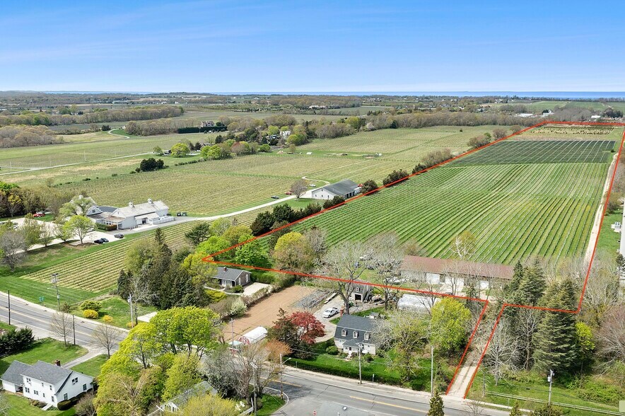 36925 Main Rd, Cutchogue, NY à vendre - Photo principale – Image 1 sur 8