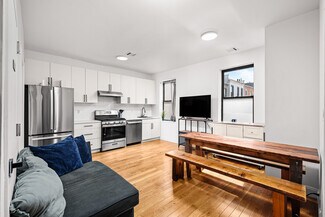 Plus de détails pour 1860 Flushing Ave, Flushing, NY - Logement à vendre