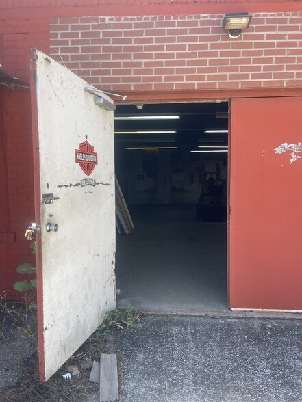 115 E Commerce St, Lewisburg, TN à louer - Photo de l’immeuble – Image 2 sur 3