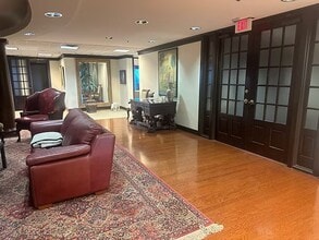 2000 N Classen Blvd, Oklahoma City, OK à louer Photo intérieure– Image 2 sur 3