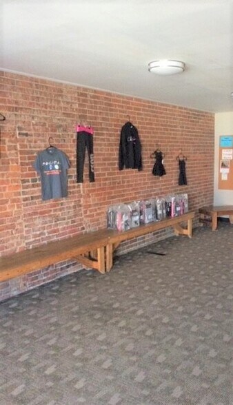 315 N Main St, Burlington, IA à vendre - Hall d’entrée – Image 3 sur 16
