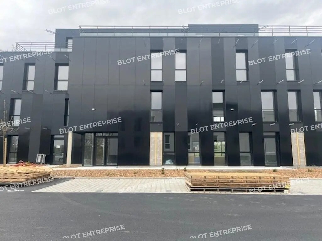 Bureau dans Vannes à louer Photo de l’immeuble– Image 1 sur 7