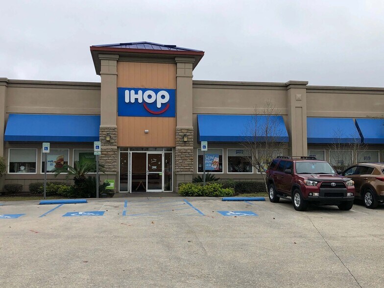 61101 Airport Rd, Slidell, LA à vendre - Photo de l’immeuble – Image 1 sur 2