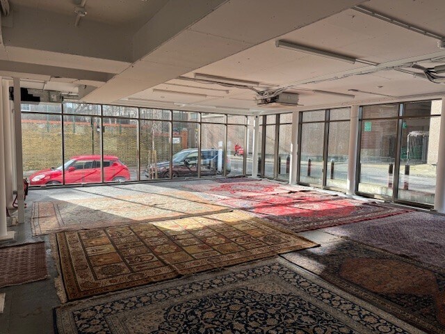 65-69 Holmes Rd, Londres à louer - Photo de l’immeuble – Image 3 sur 4