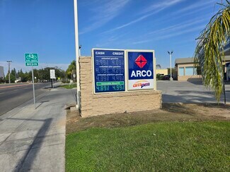 Plus de détails pour 1020 E Shaw Ave, Fresno, CA - Local commercial à vendre