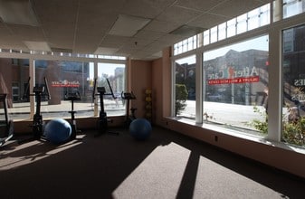 1212 Hancock St, Quincy, MA à louer Photo intérieure– Image 1 sur 1