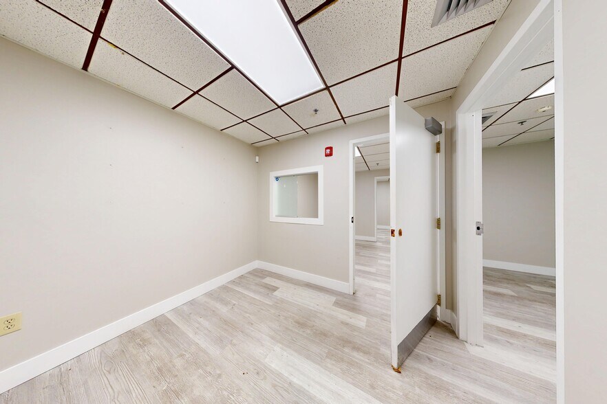 499 NW 70th Ave, Plantation, FL à vendre - Numérisation 3D Matterport – Image 2 sur 21