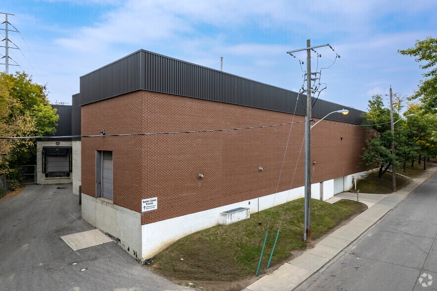 77 Union St, Toronto, ON à louer - Photo de l’immeuble – Image 3 sur 5