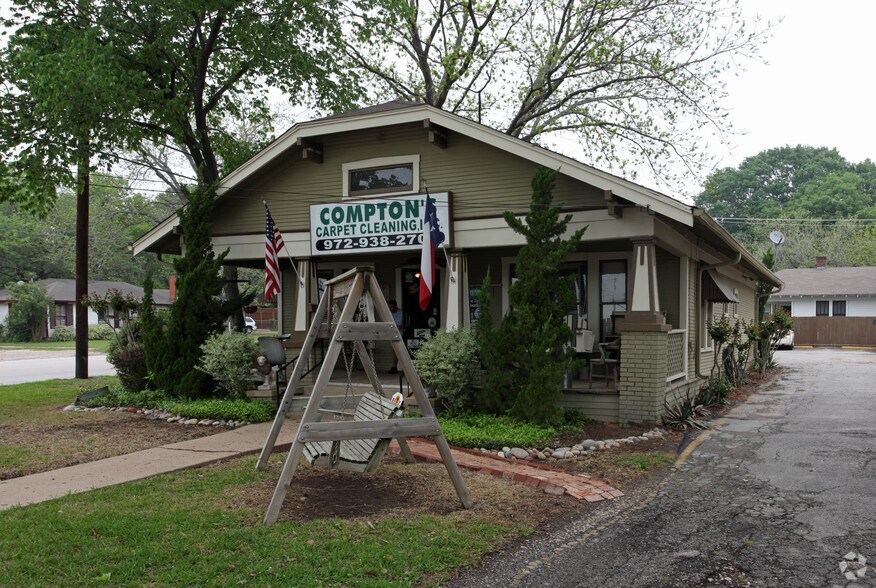 1314 & 1316 W Main St, Waxahachie, TX portefeuille de 2 biens à vendre sur LoopNet.fr - Photo principale – Image 2 sur 2