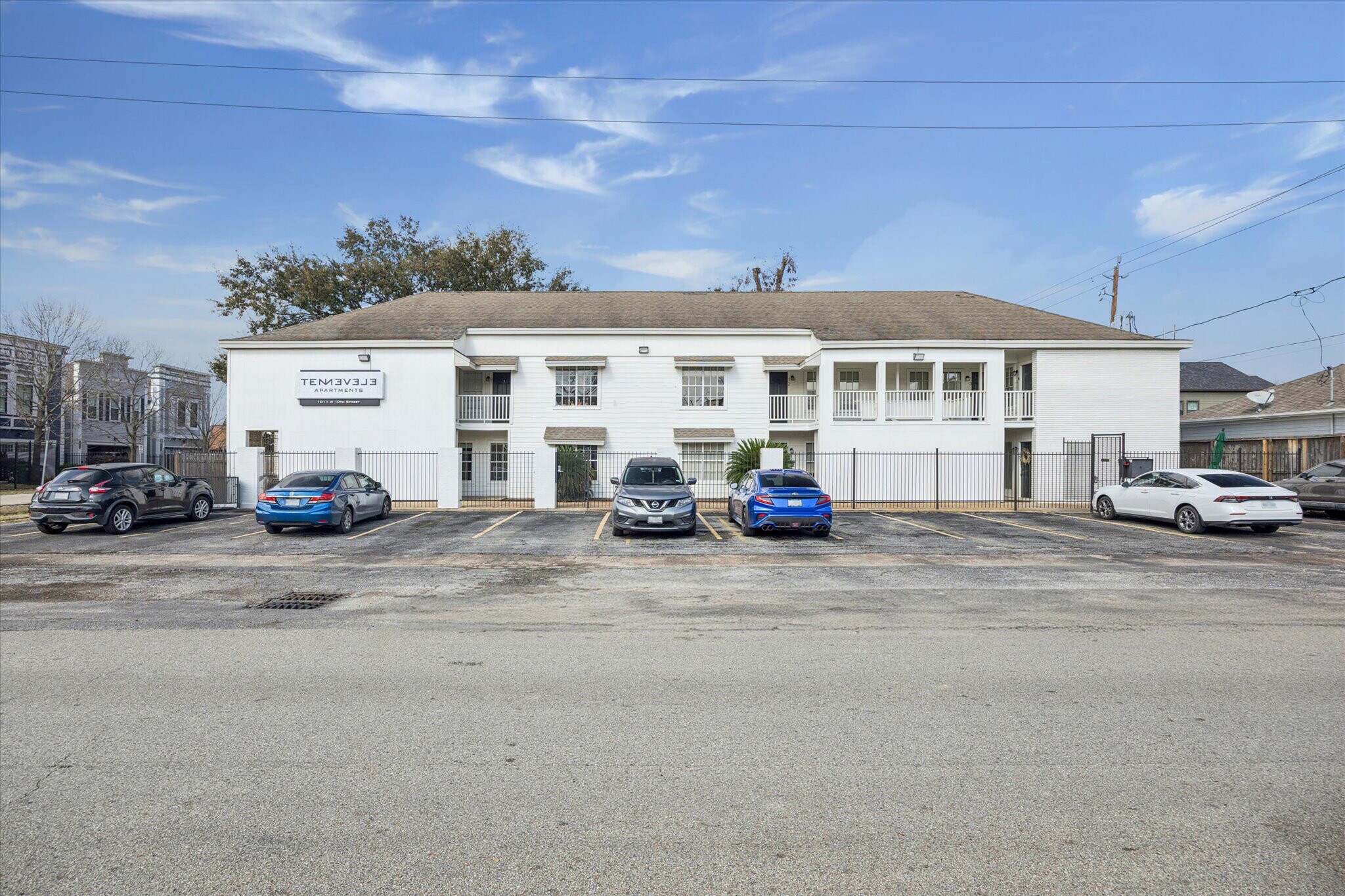 1011 W 10th St, Houston, TX à vendre Photo de l’immeuble– Image 1 sur 11
