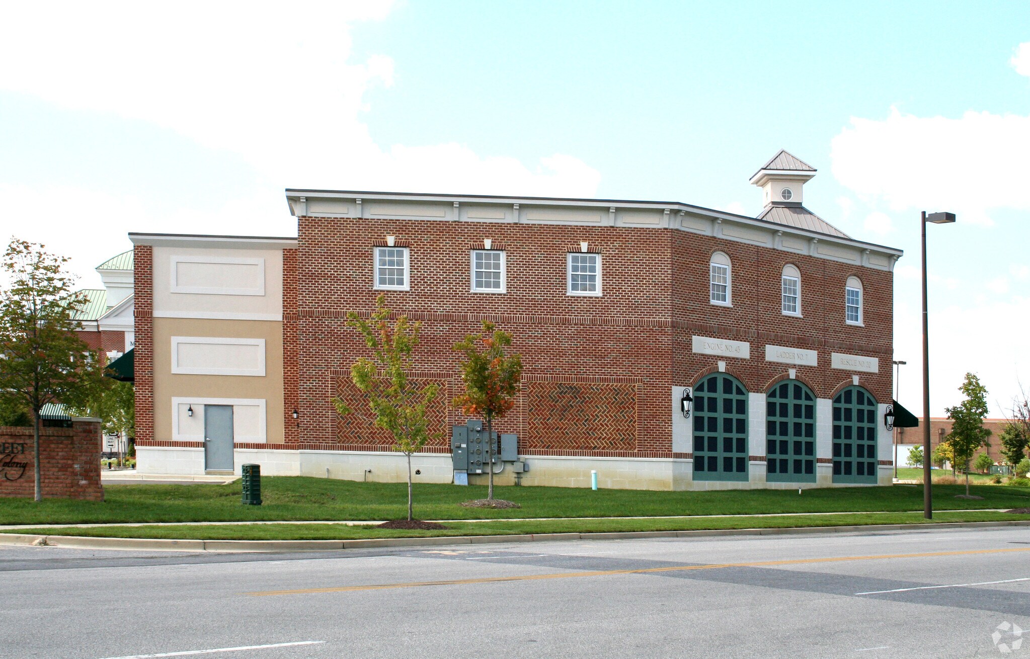 127 Mitchells Chance Rd, Edgewater, MD à louer Photo principale– Image 1 sur 6