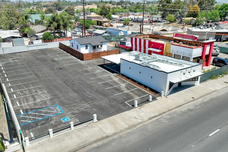 1045 Main St, Ramona, CA à vendre - Aérien – Image 3 sur 48