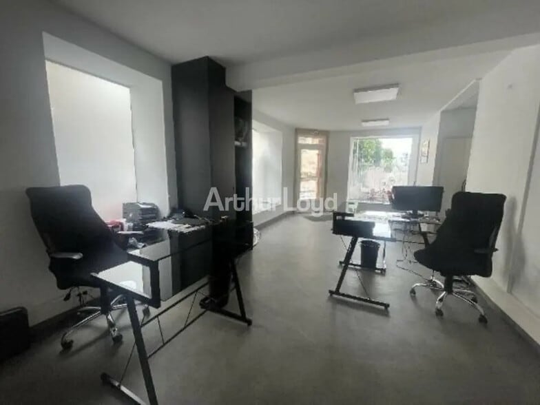 Local commercial dans Reims à louer - Photo intérieure – Image 1 sur 7